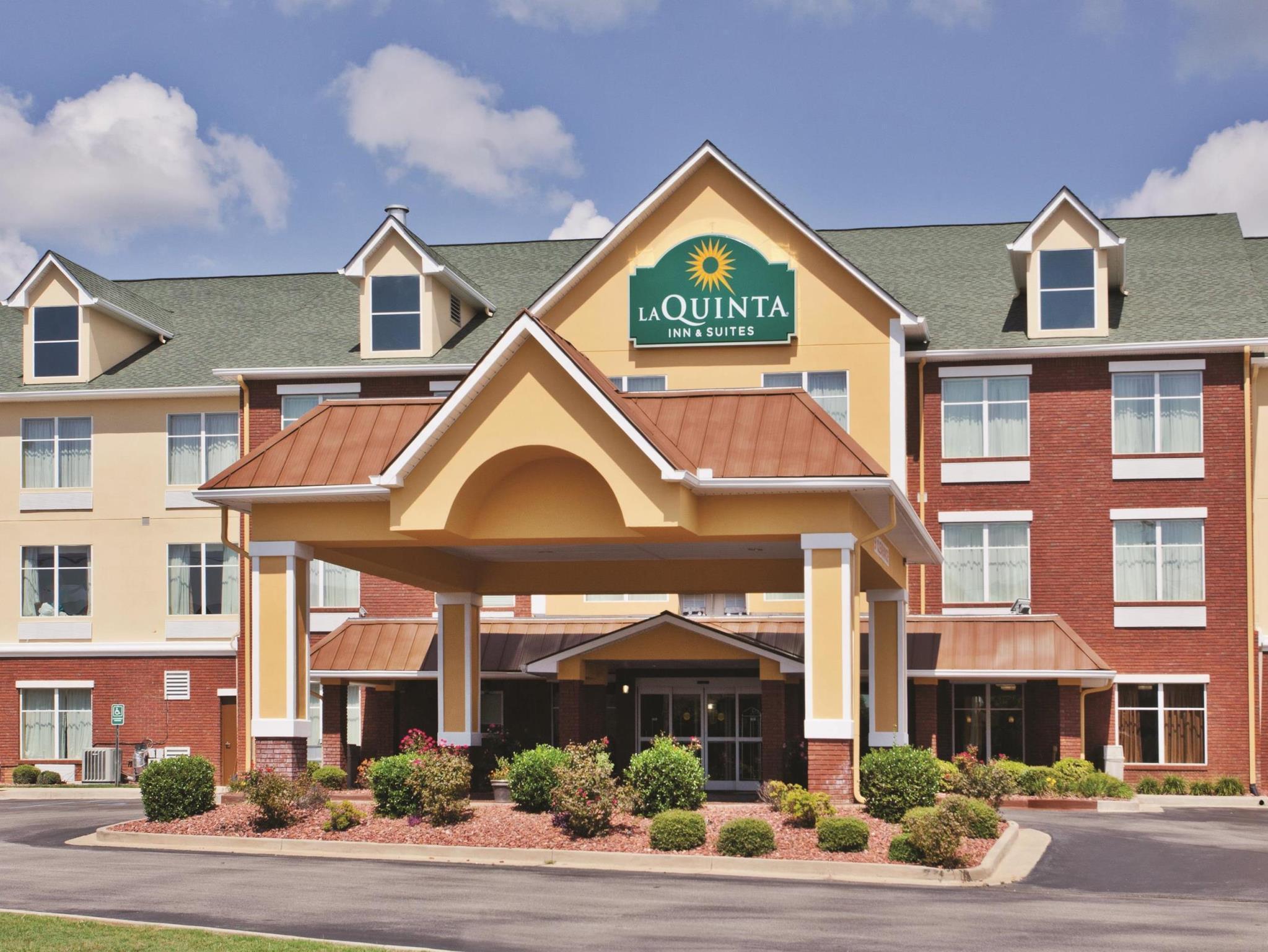 La Quinta By Wyndham Oxford - Anniston Hotel Екстериор снимка