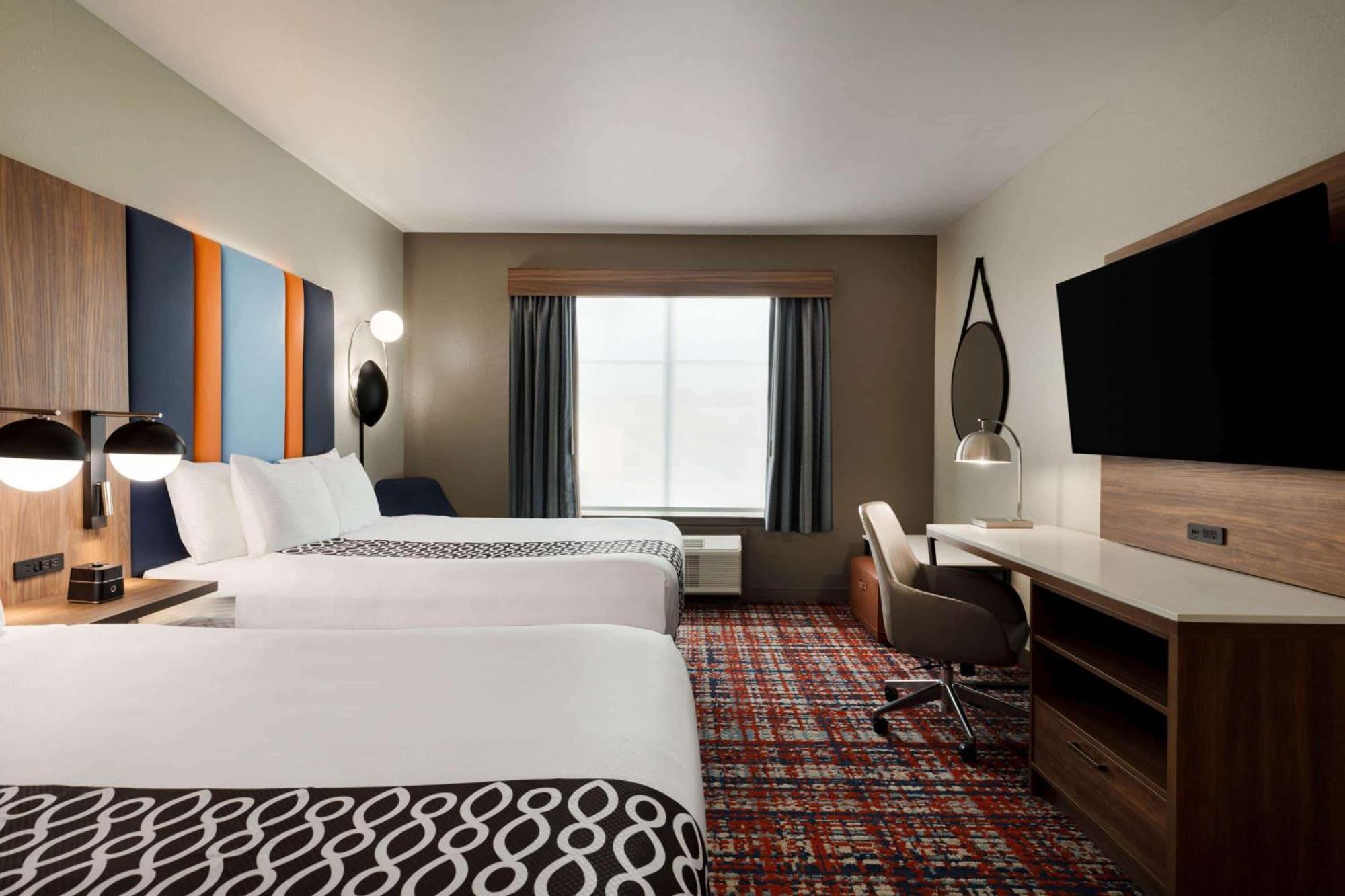 La Quinta By Wyndham Oxford - Anniston Hotel Екстериор снимка