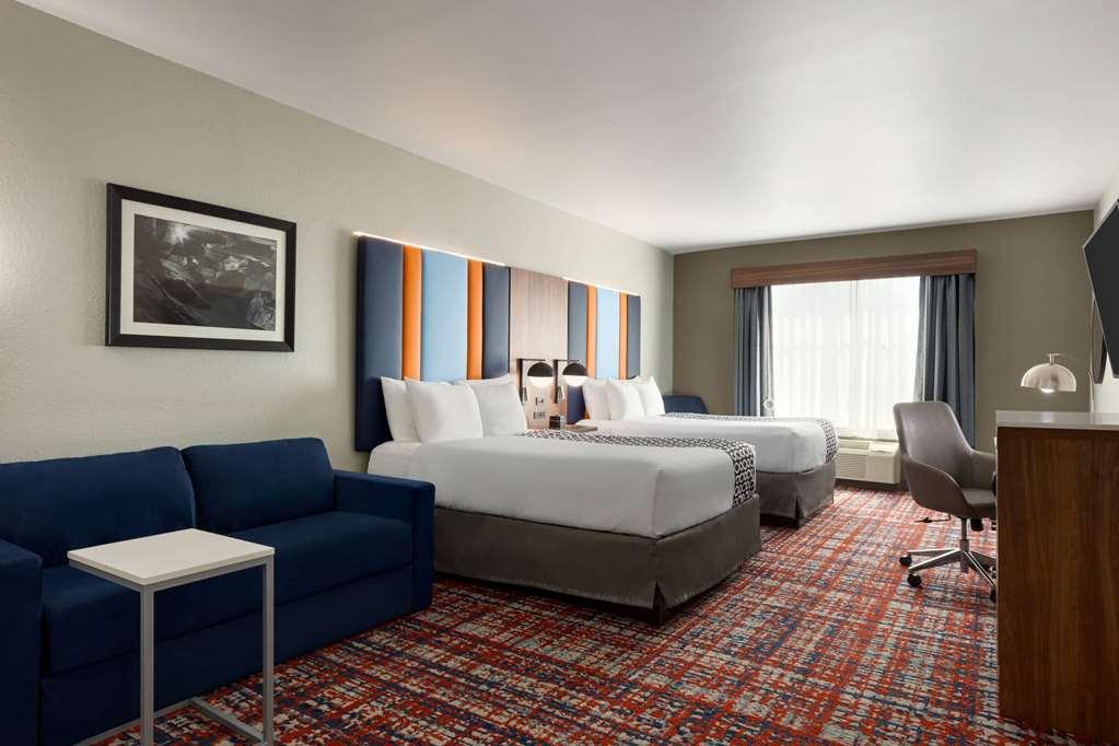 La Quinta By Wyndham Oxford - Anniston Hotel Стая снимка