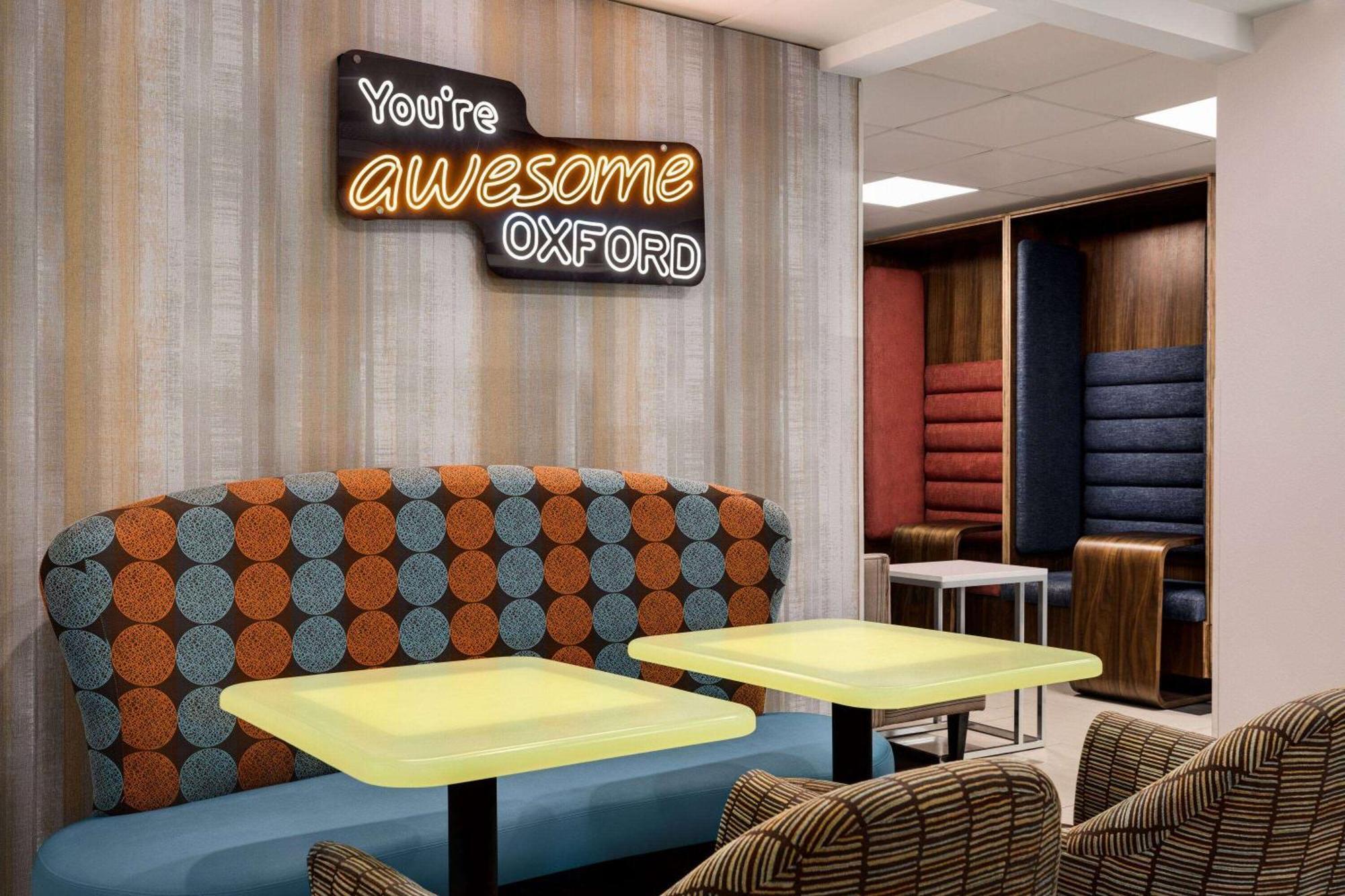 La Quinta By Wyndham Oxford - Anniston Hotel Екстериор снимка