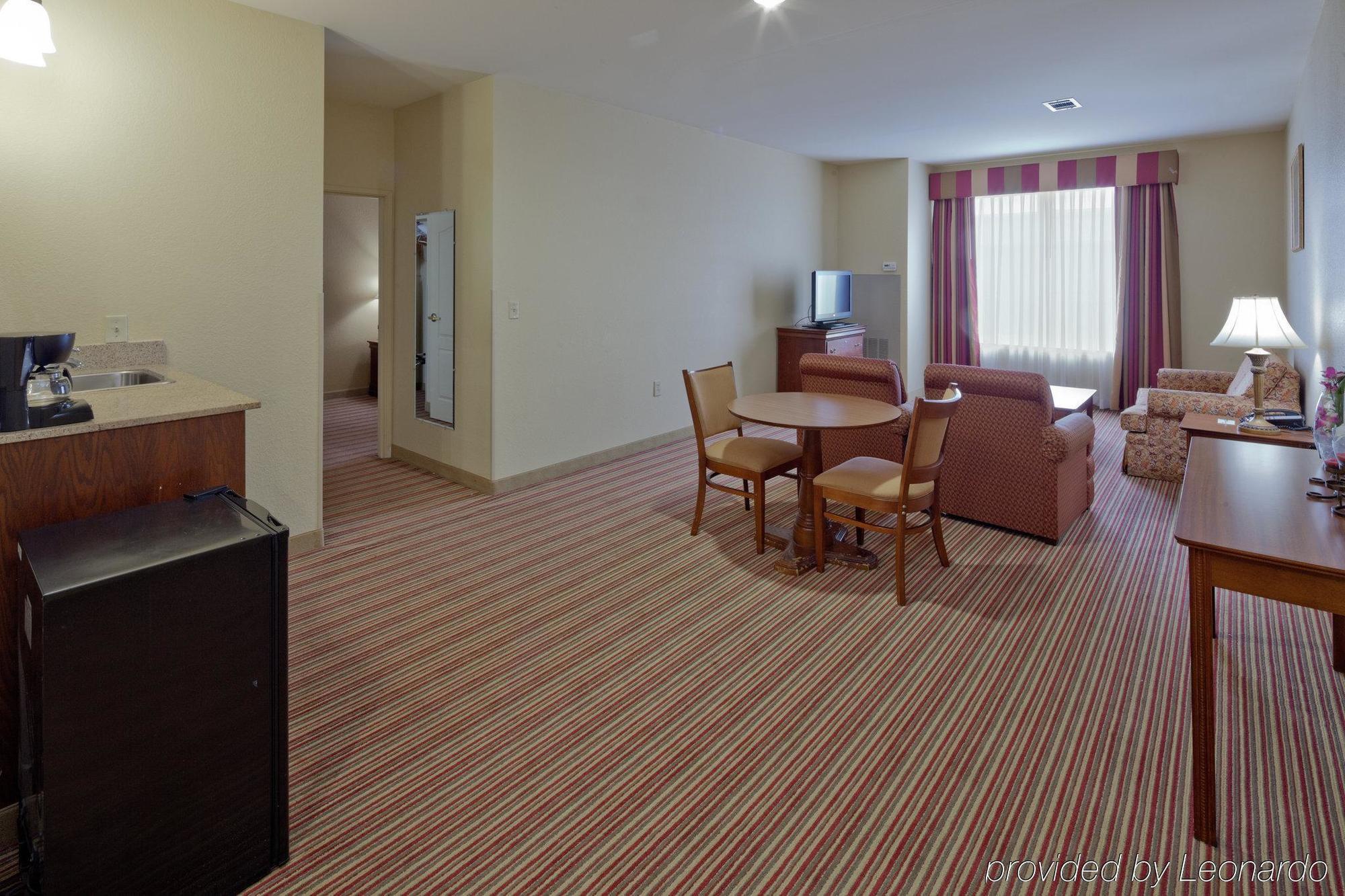 La Quinta By Wyndham Oxford - Anniston Hotel Стая снимка