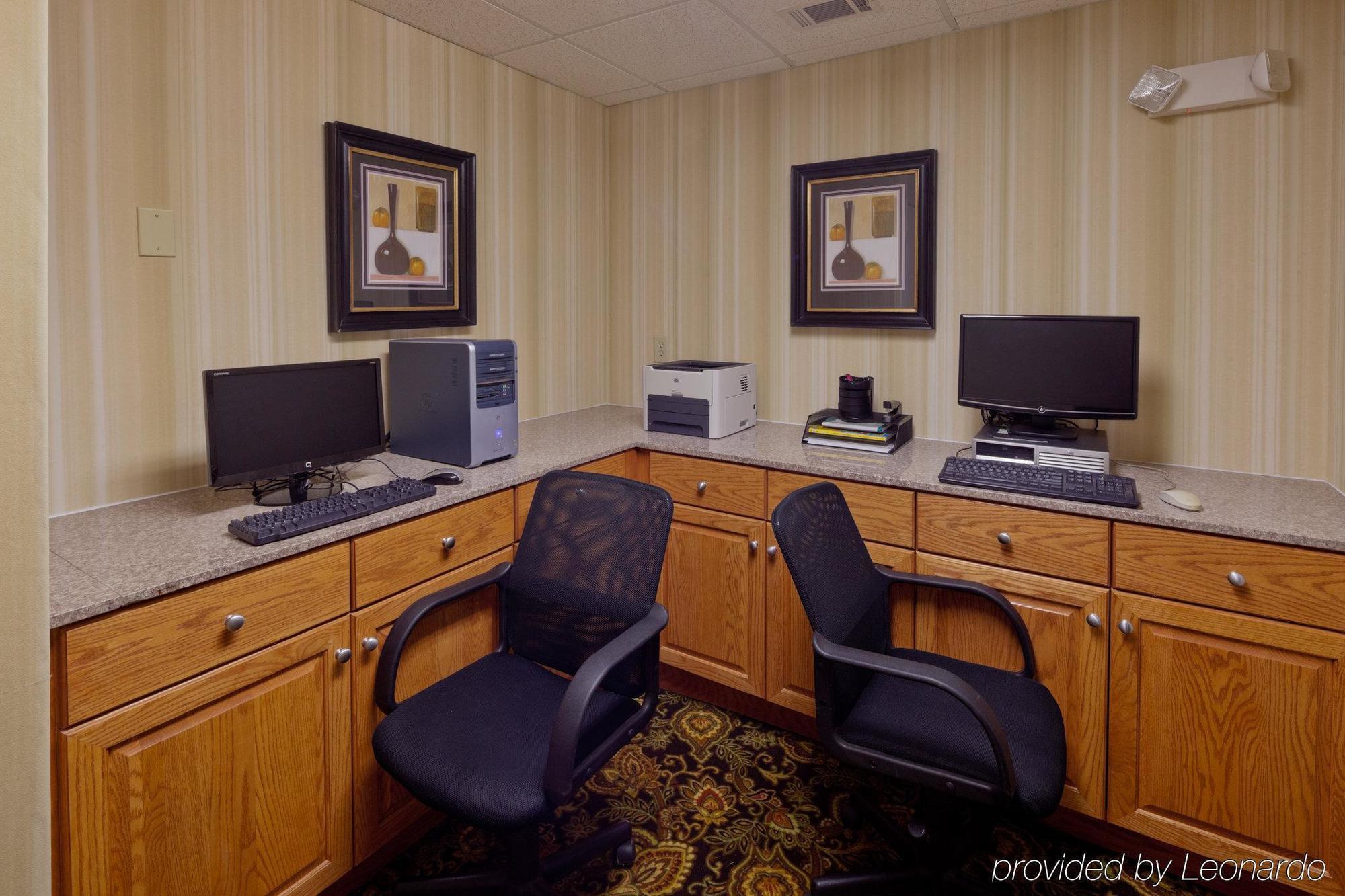 La Quinta By Wyndham Oxford - Anniston Hotel Съоръжения снимка